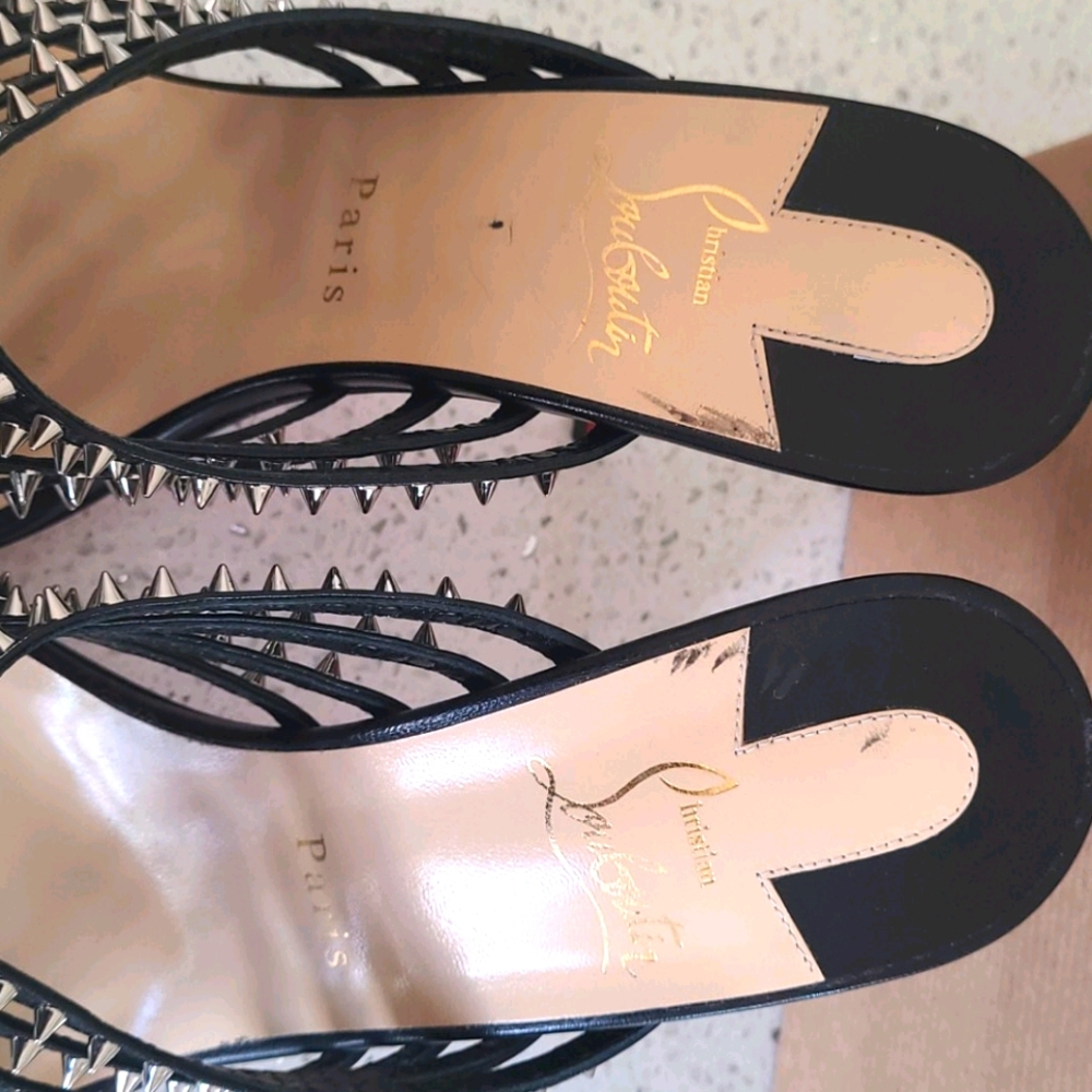 Christian Louboutin MarthaSpike Heeled Sandals - Picture 5 of 9